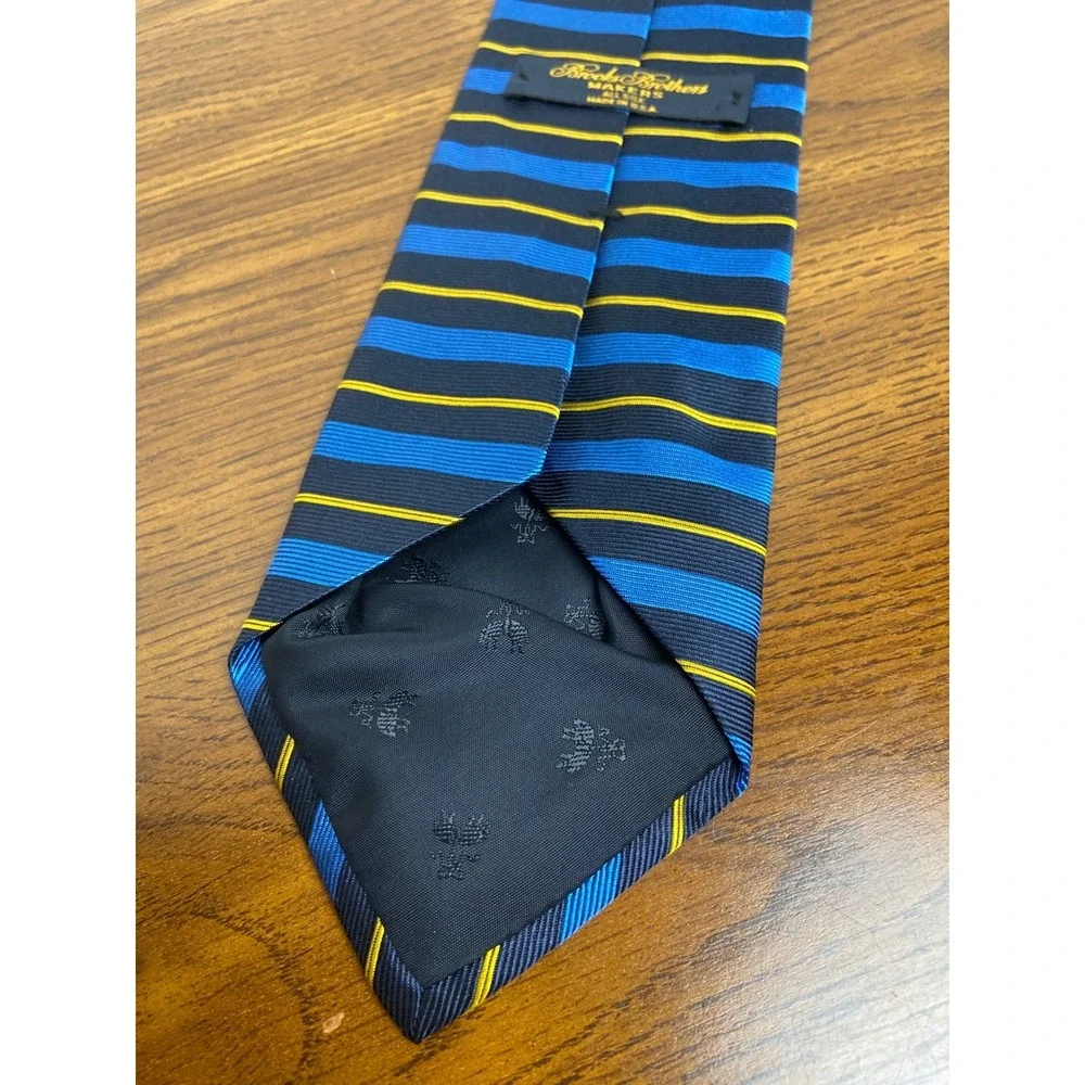 Brooks Brothers Makers Striped Necktie 100% Silk Made in USA Blue Yellow Vintage